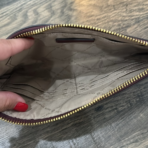 Michael Kors Jet Set Travel Large Perforated Wristlet in Dark Plum Wine - Picture 6 of 6